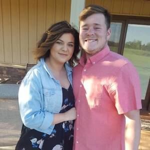 Meet your Posher, Kayelee